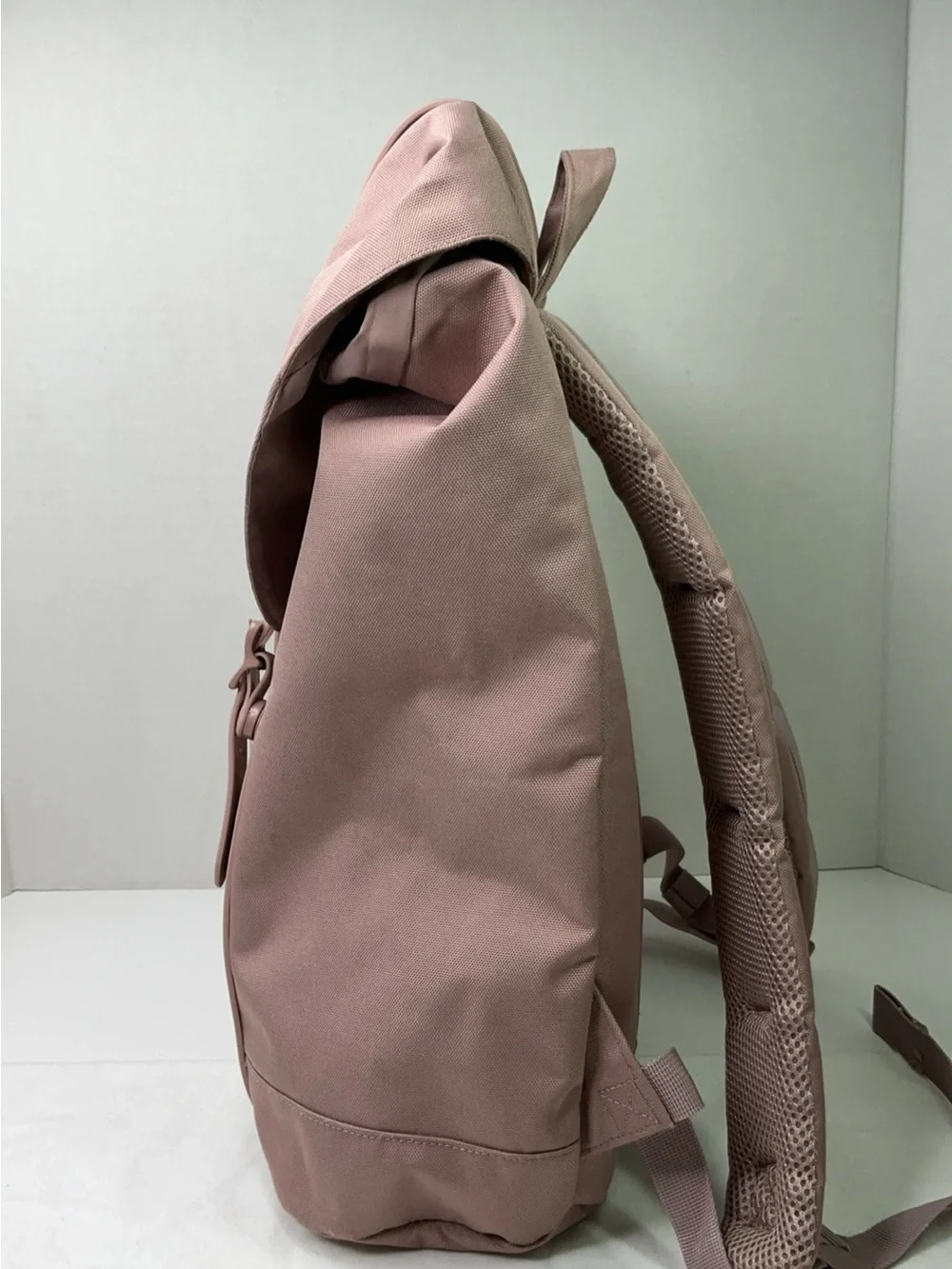 Herschel Supply Co. Retreat Backpack